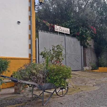 Casa La Cascada